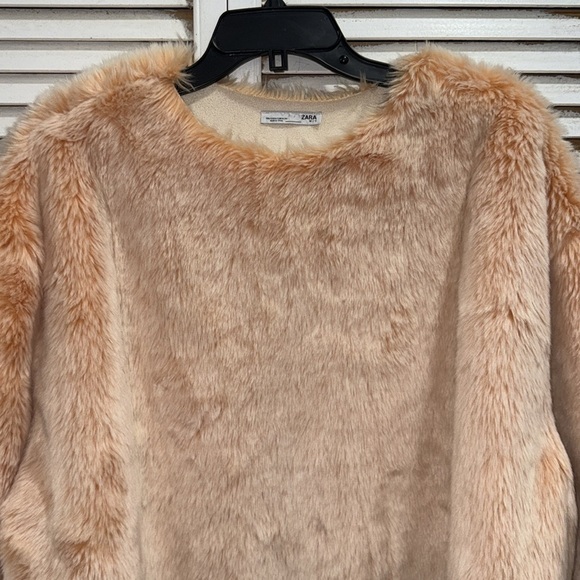 Zara Fuzzy Top pink and orange color. Great condition Preowned size small - Picture 2 of 6